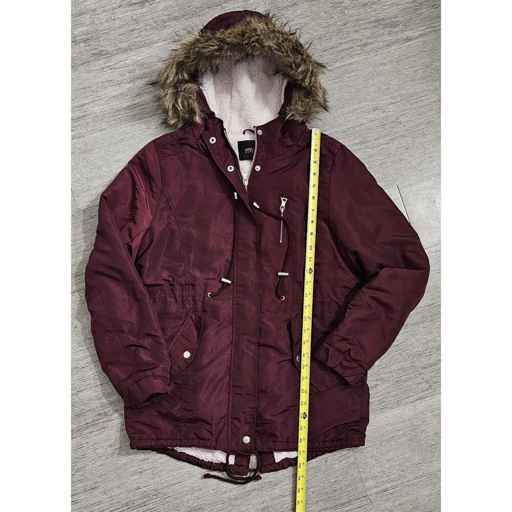 Women’s Ambiance Outerwear Burgundy Hooded Faux Fur Lined Parka Jacket Size S